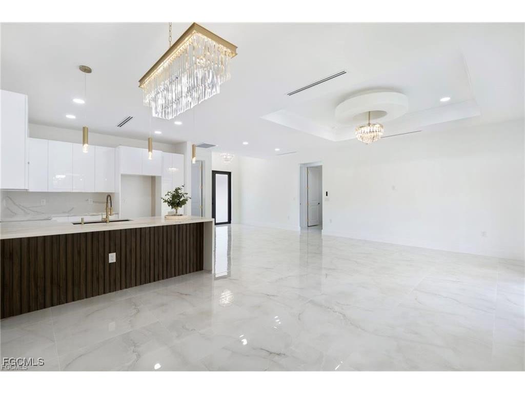 1207 W 9th Street Lehigh Acres FL 33972 2025011375 image8