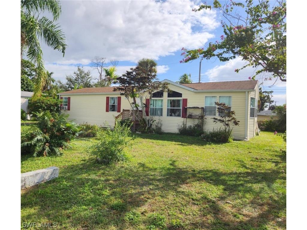 12071 Cactus Drive Fort Myers FL 33908 223092153 image1