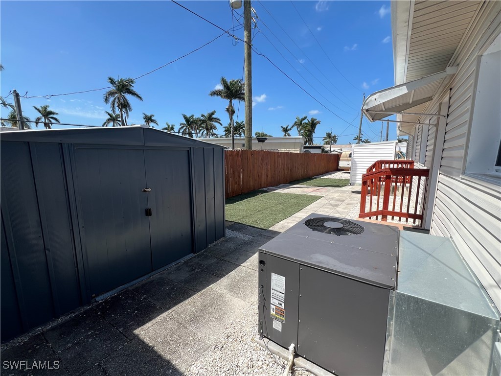 12071 Palm Drive Fort Myers FL 33908 225033445 image10