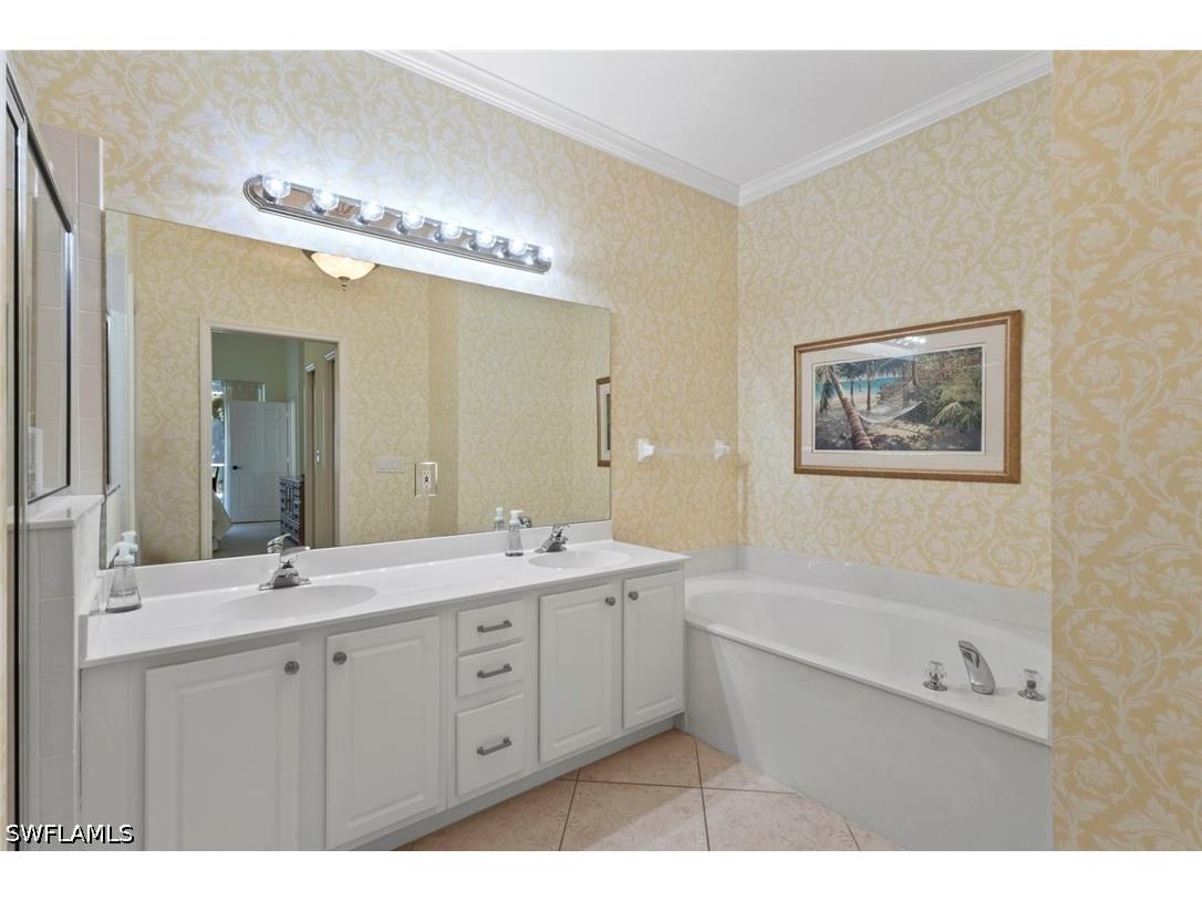 1208 Chelmsford Court #67 Naples FL 34104 226009355 image15