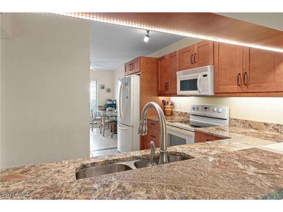 1208 Commonwealth Circle #J103 Naples FL 34116 225079677 image14