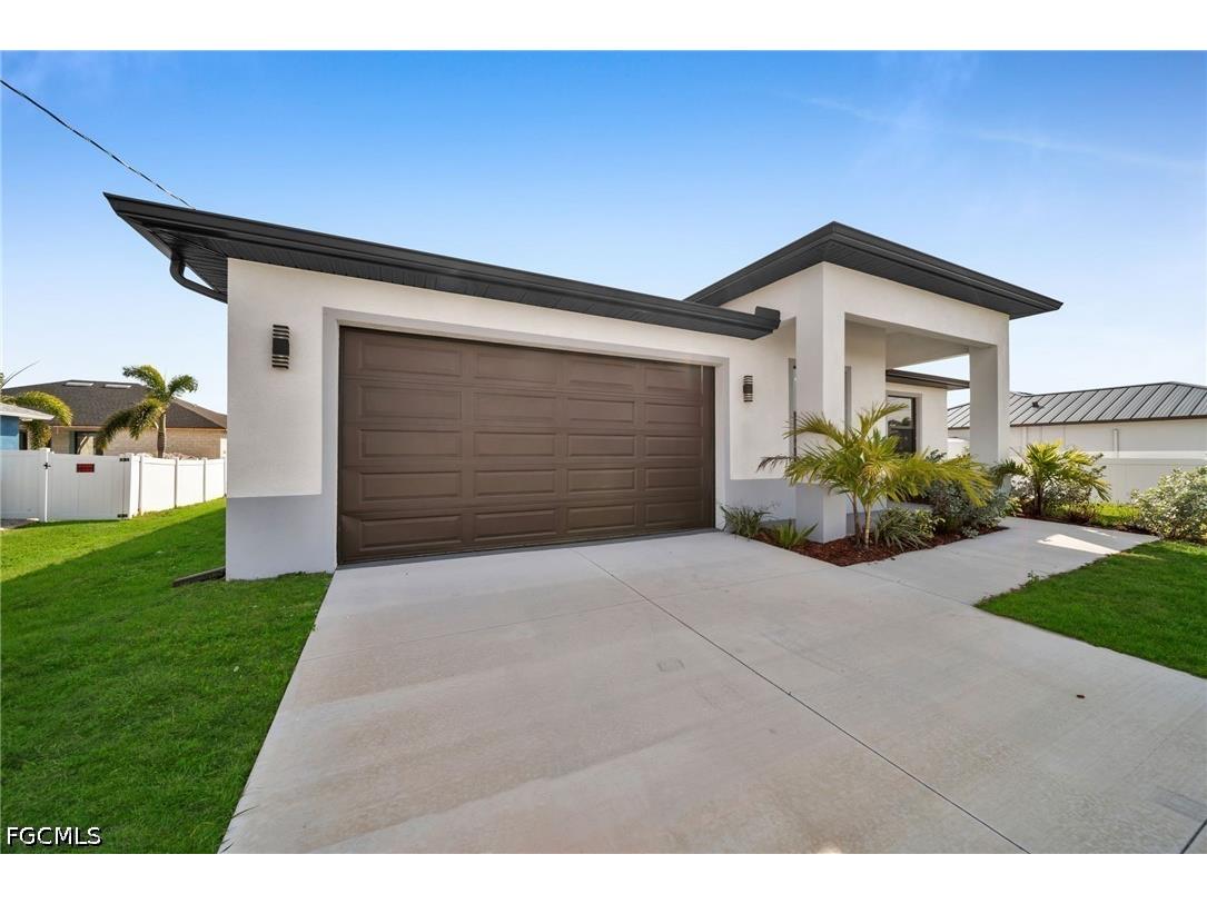 1208 NW 25th Place Cape Coral FL 33993 2026017494 image3