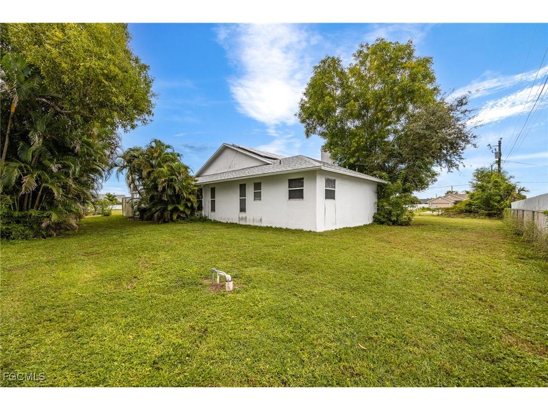 1208 SW 34th Street Cape Coral FL 33914 2025010837 image25