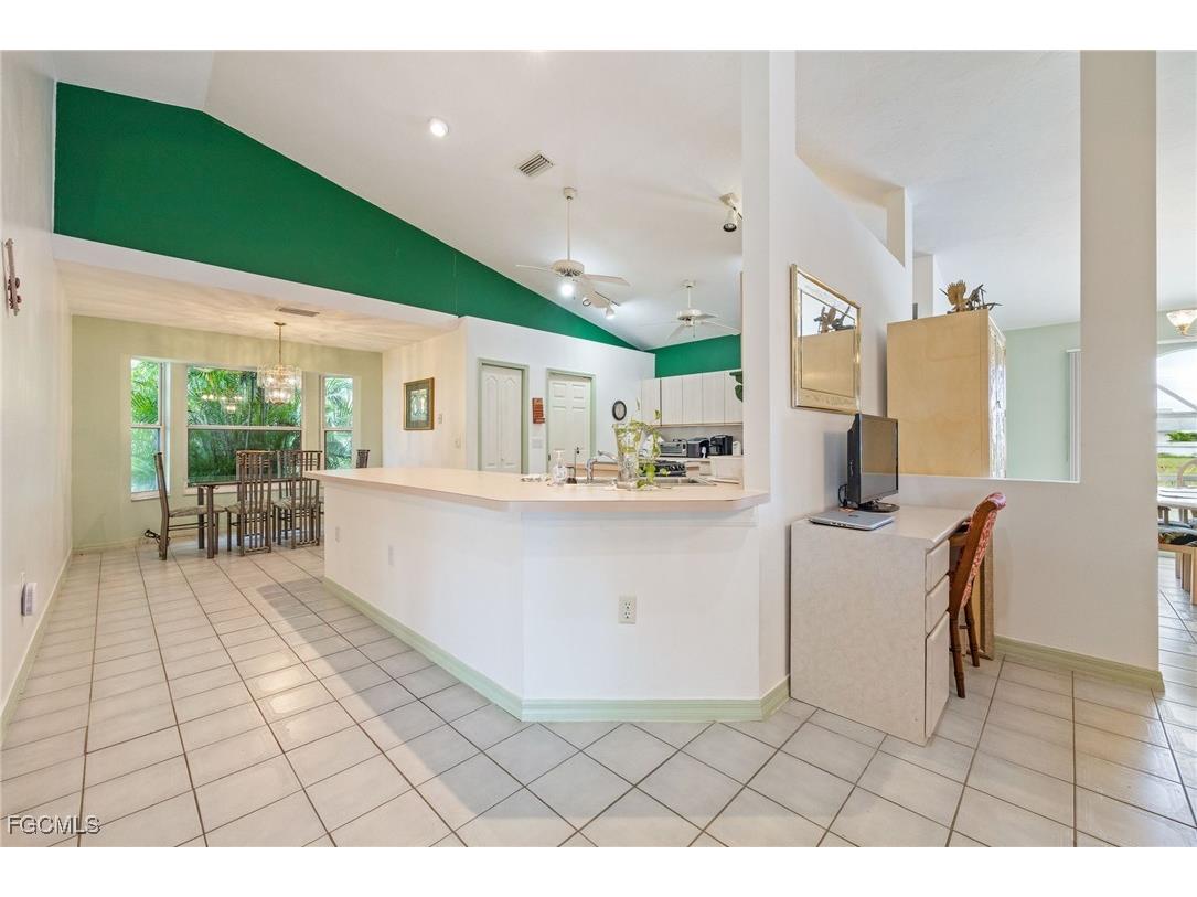 1208 SW 34th Street Cape Coral FL 33914 2025010837 image7