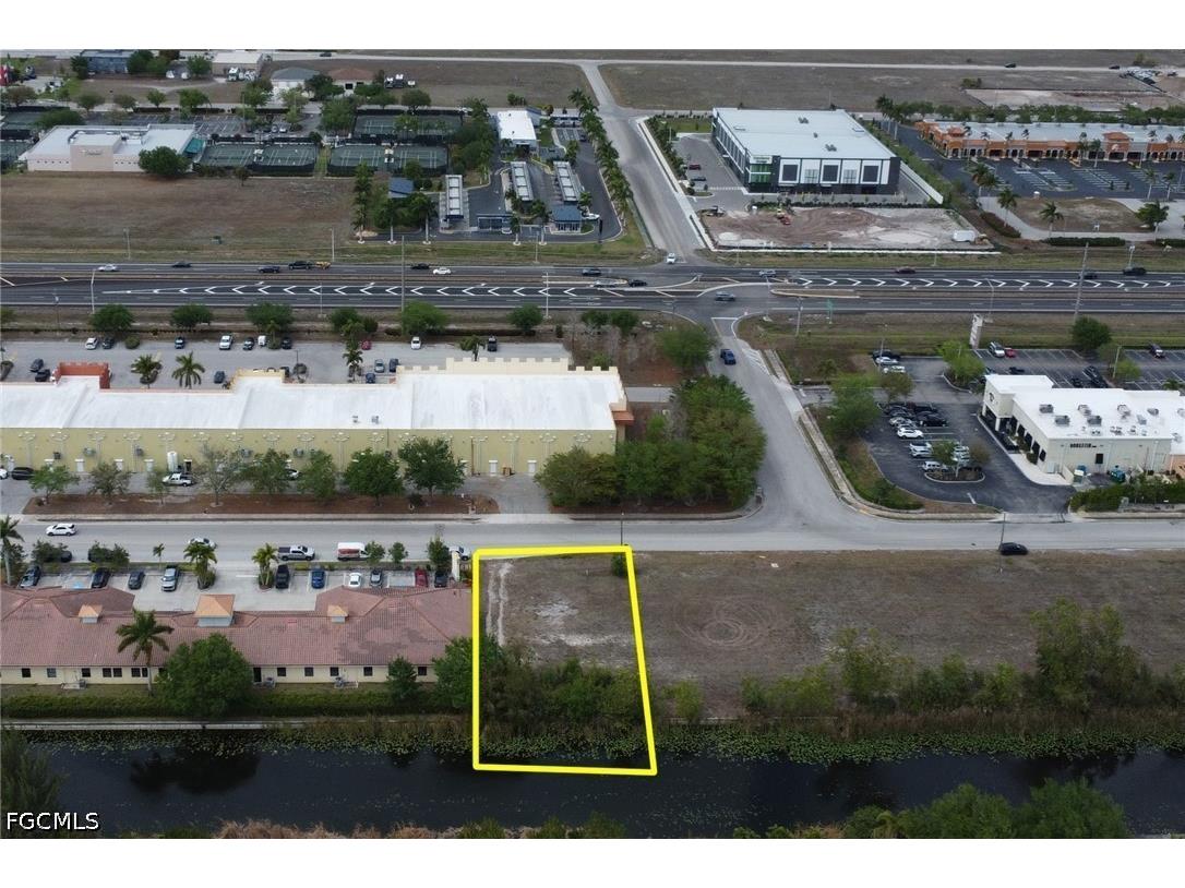 1208 SW 4th Street Cape Coral FL 33991 2026015506 image7