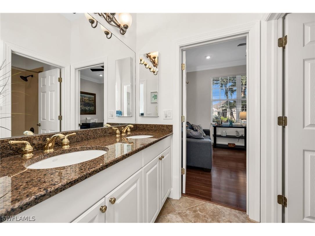 12080 Wicklow Lane Naples FL 34120 226007613 image21