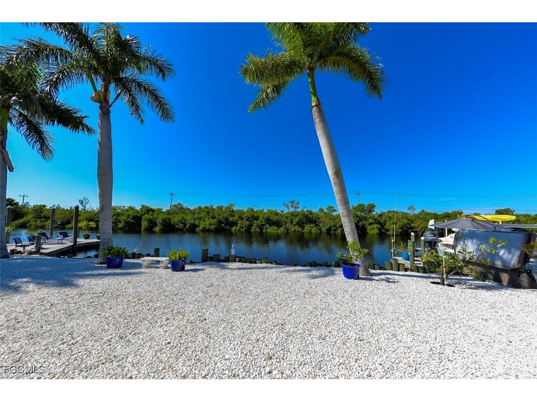 12082 Moon Shell Drive Matlacha Isles FL 33991 2025005954 image28