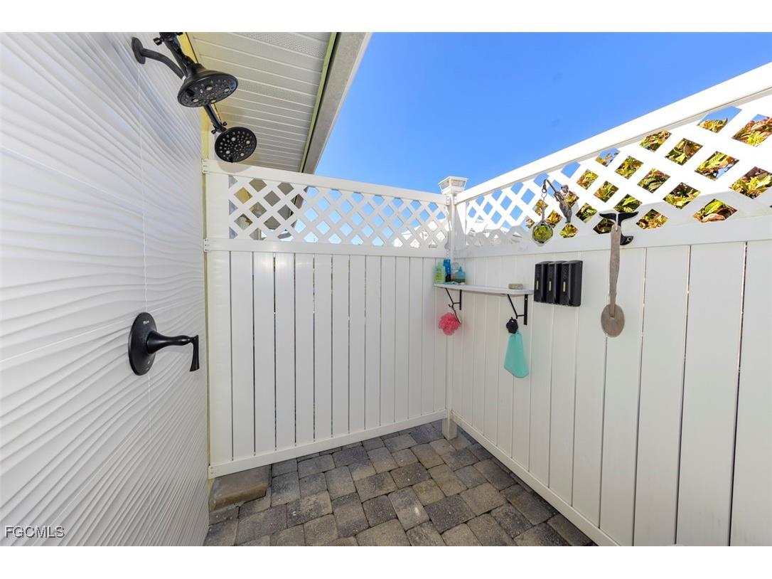 12082 Moon Shell Drive Matlacha Isles FL 33991 2025005954 image44