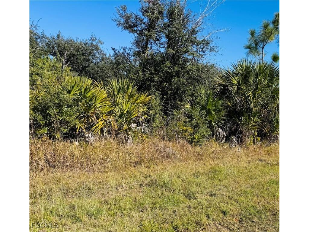 12088 Dubarry Avenue Port Charlotte FL 33981 2026003400 image1