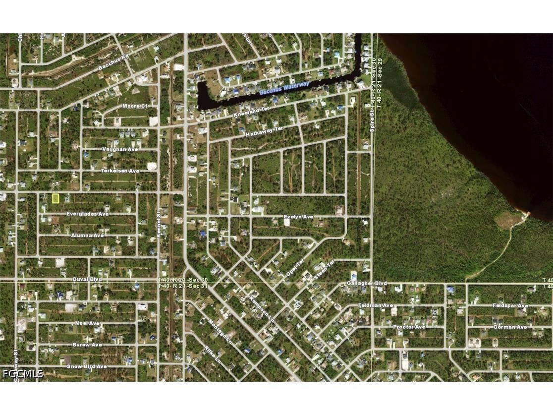 12089 Diversey Avenue Port Charlotte FL 33981 2026014989 image3