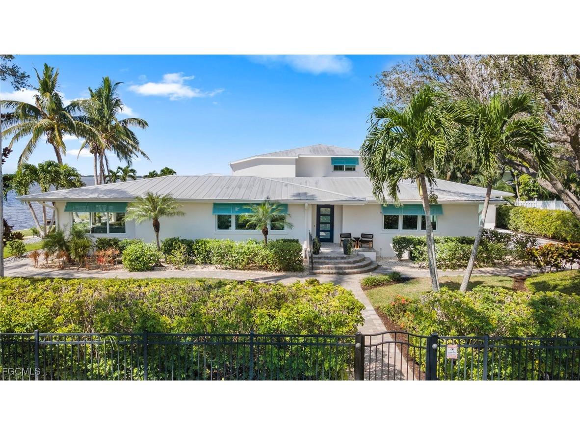 1209 Coconut Drive Fort Myers FL 33901 2025004802 image14