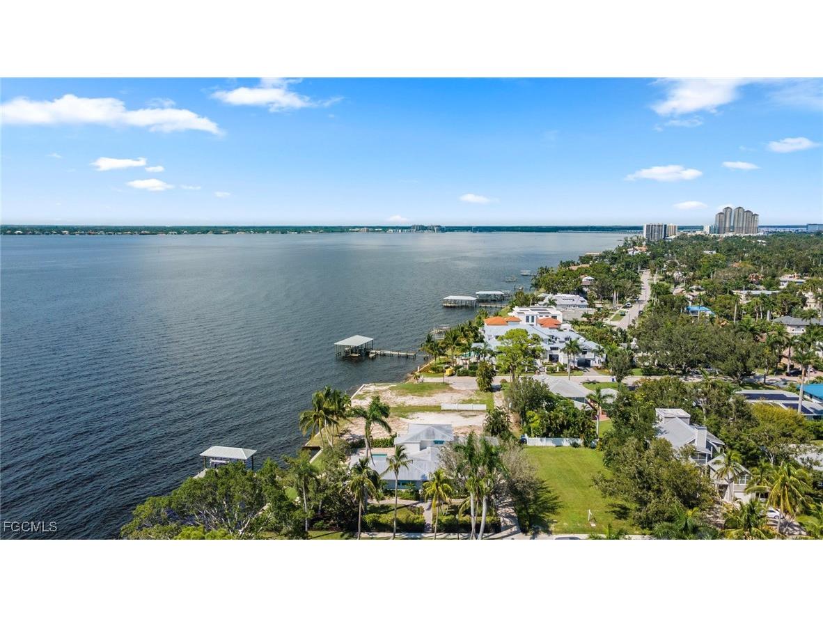 1209 Coconut Drive Fort Myers FL 33901 2025004802 image21
