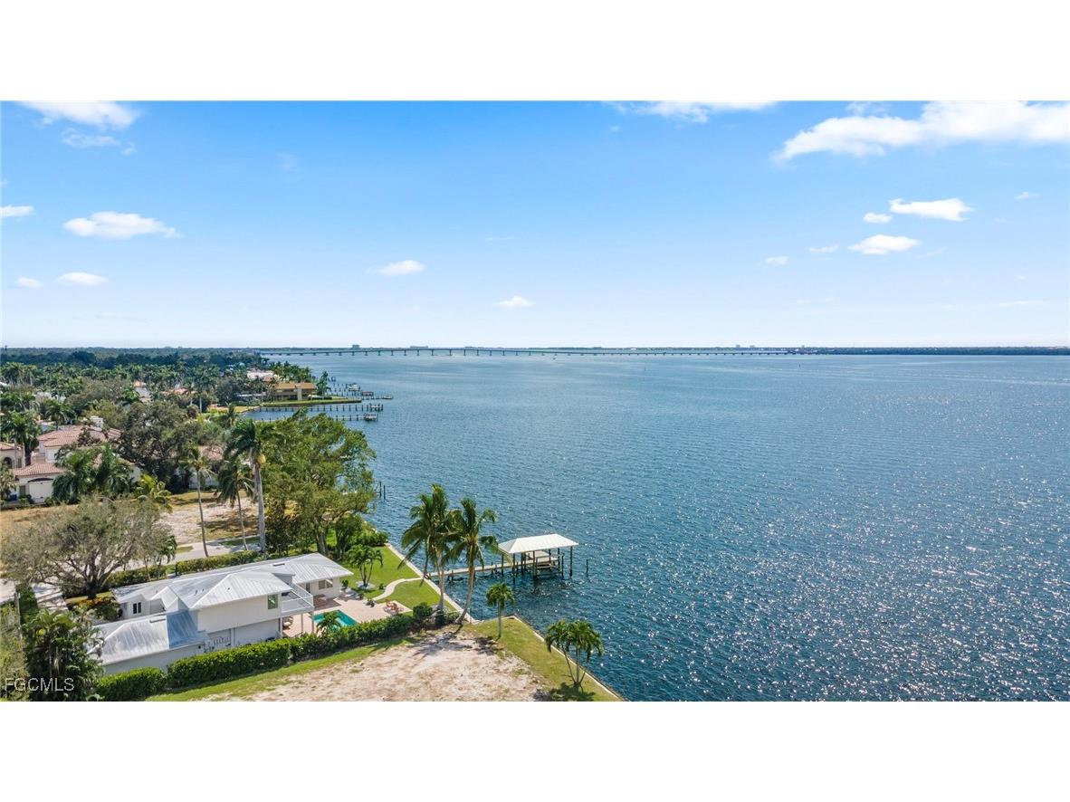 1209 Coconut Drive Fort Myers FL 33901 2025004802 image22