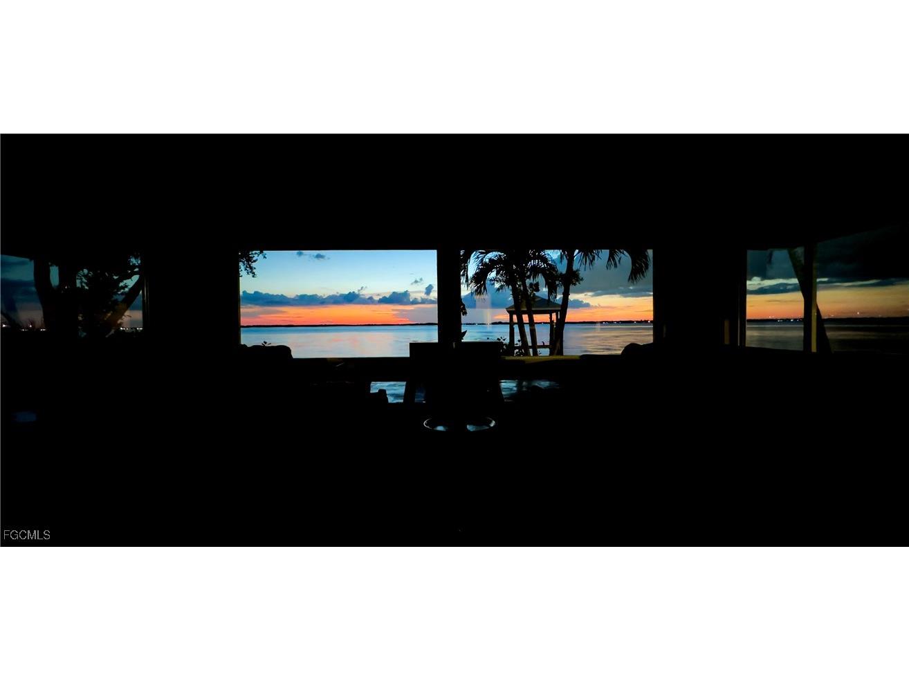 1209 Coconut Drive Fort Myers FL 33901 2025004802 image8