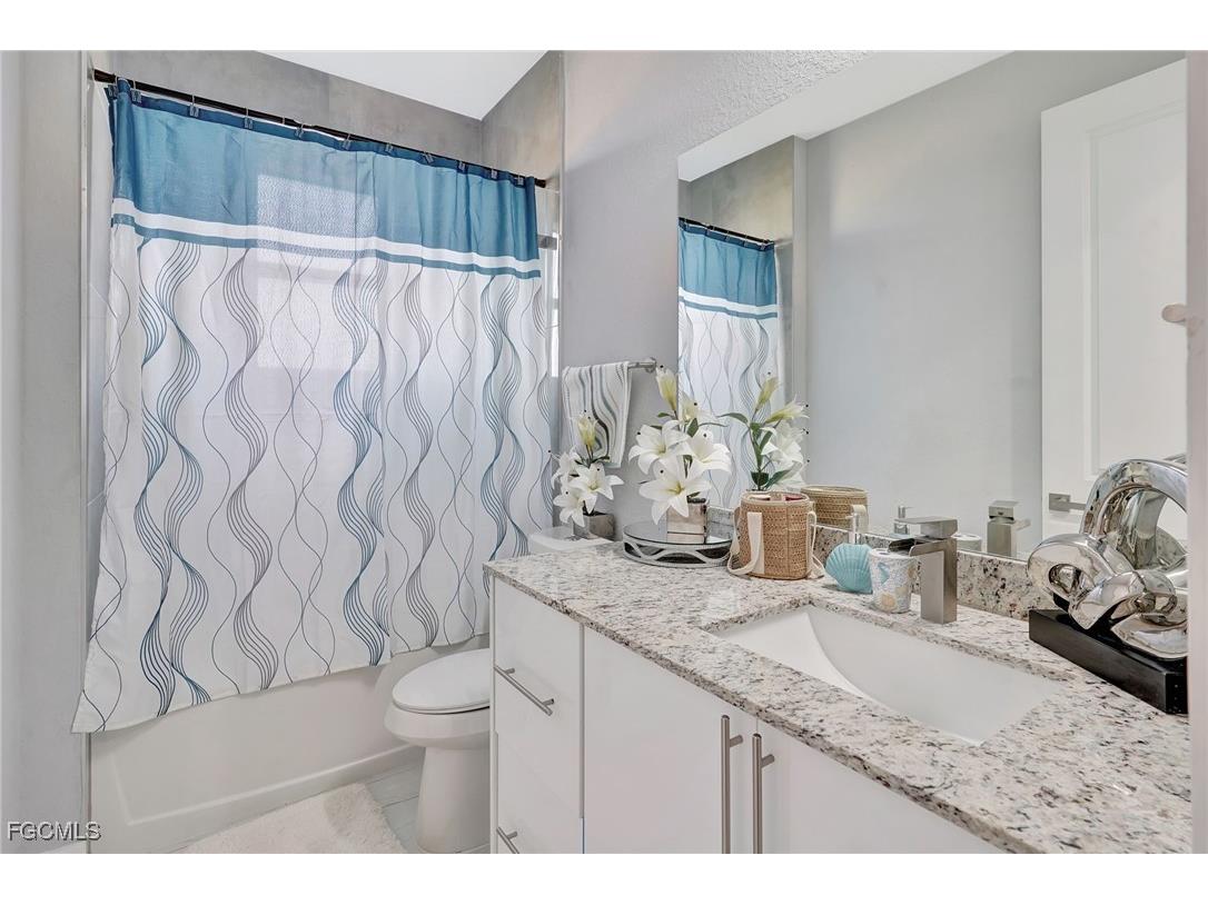 1209 NE 7th Avenue Cape Coral FL 33909 2025020920 image29