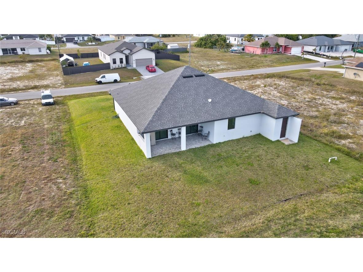 1209 NE 7th Avenue Cape Coral FL 33909 2025020920 image37