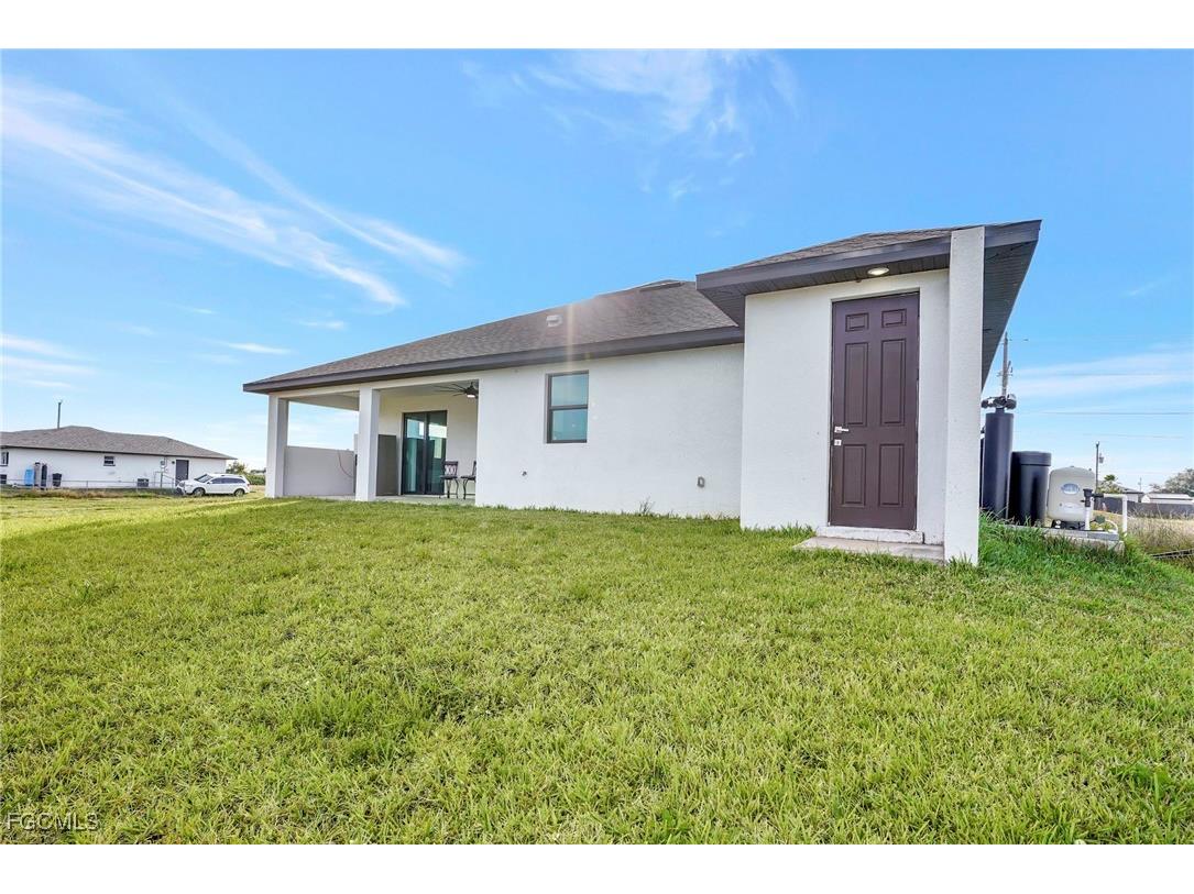 1209 NE 7th Avenue Cape Coral FL 33909 2025020920 image47