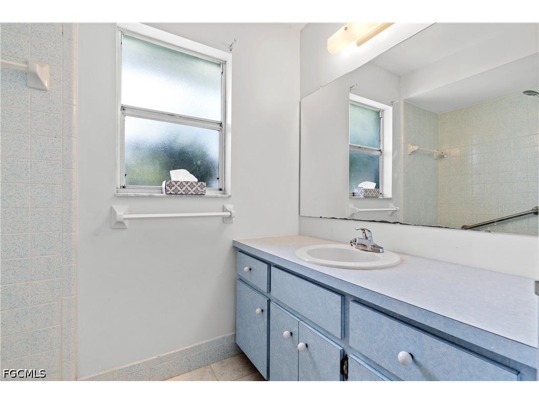 1209 SE 12th Street Cape Coral FL 33990 2026026716 image15