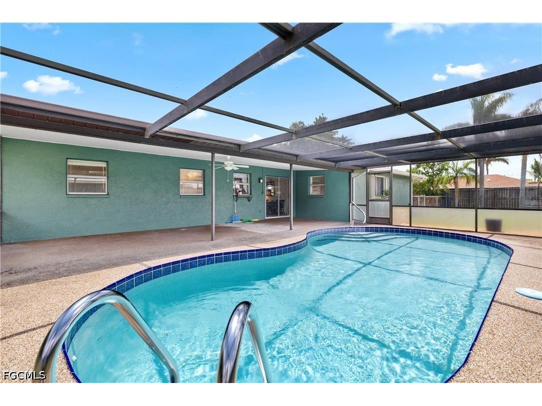1209 SE 12th Street Cape Coral FL 33990 2026026716 image2