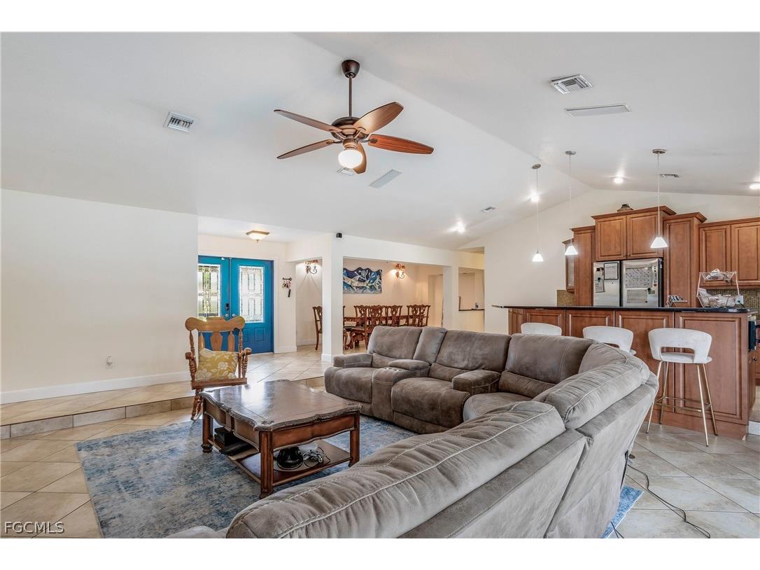 1209 SE 19th Street Cape Coral FL 33990 2026013735 image7