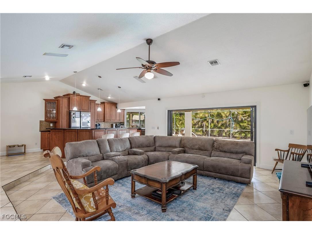 1209 SE 19th Street Cape Coral FL 33990 2026013735 image9