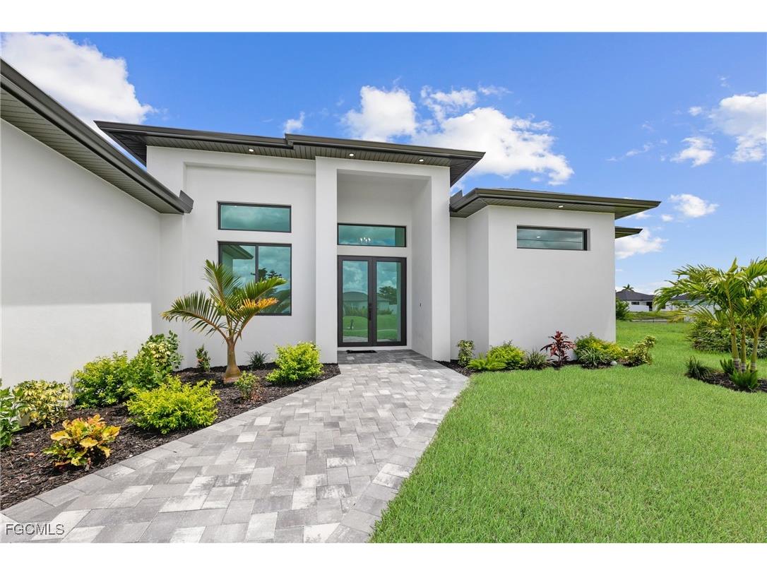 1209 SW 1st Terrace Cape Coral FL 33991 2025002431 image30