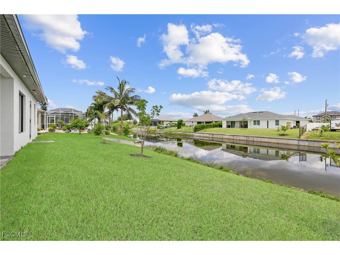 1209 SW 1st Terrace Cape Coral FL 33991 2025002431 image32