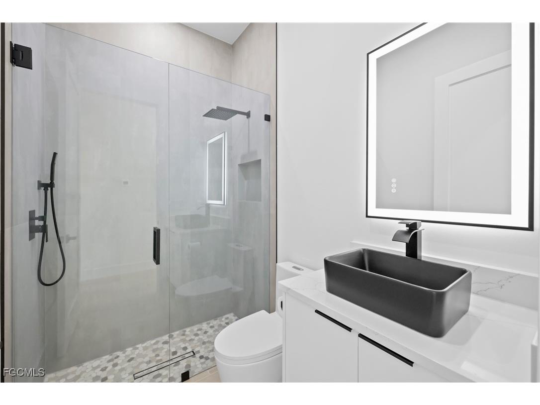 1209 SW 1st Terrace Cape Coral FL 33991 2025002431 image6