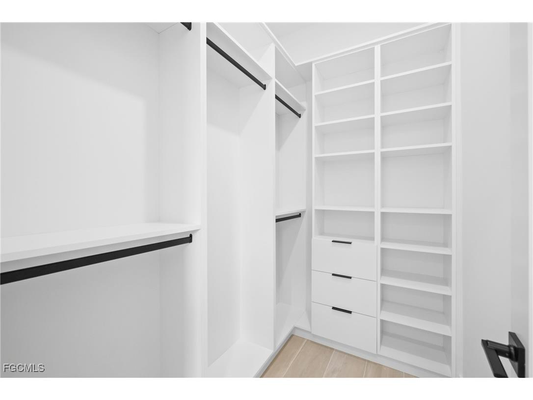 1209 SW 1st Terrace Cape Coral FL 33991 2025002431 image9