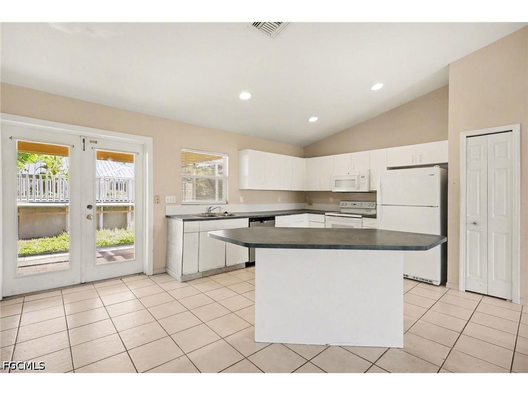 1209 SW 39th Street Cape Coral FL 33914 2026017734 image7