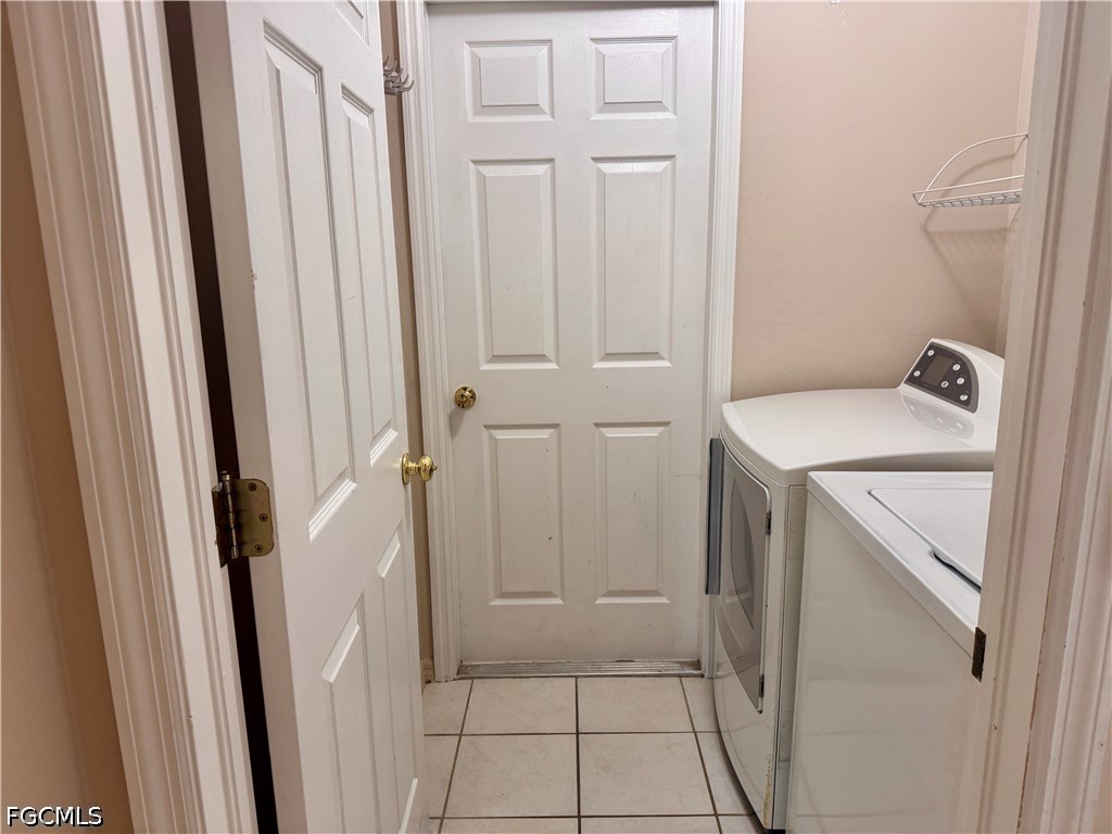 1209 SW 39th Street Cape Coral FL 33914 2026028871 image11