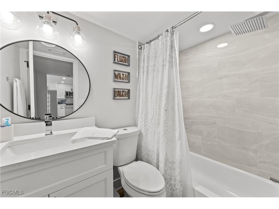 12090 Kelly Greens Boulevard #107 Fort Myers FL 33908 2025022997 image10