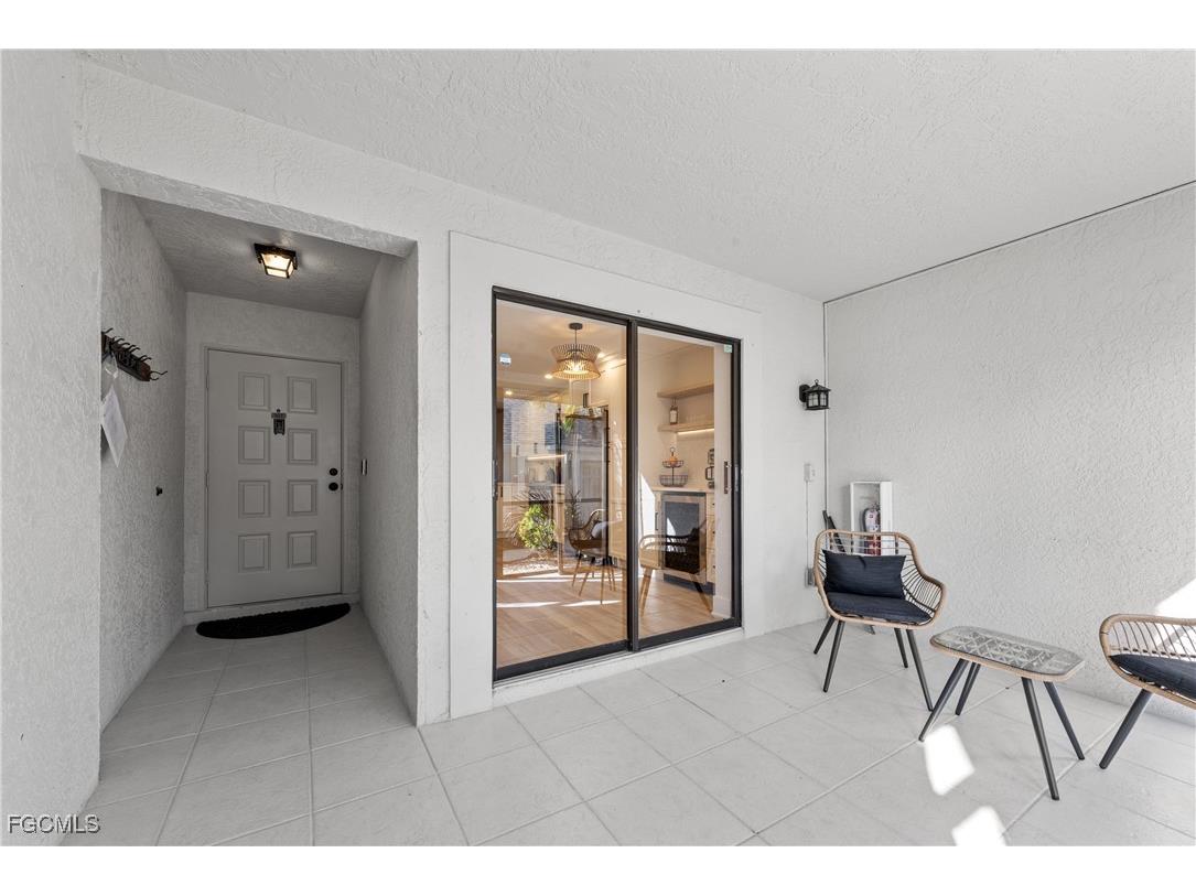 12090 Kelly Greens Boulevard #107 Fort Myers FL 33908 2026001124 image2