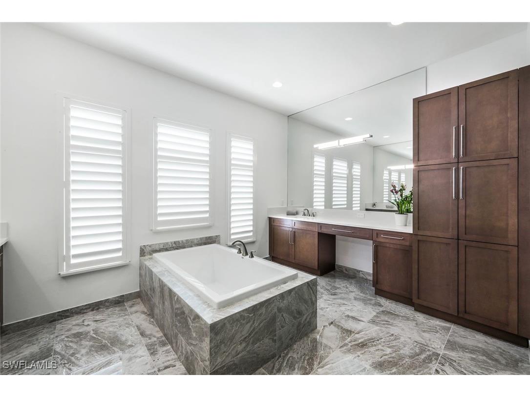 12092 Eucalyptus Way Naples FL 34120 225062347 image27