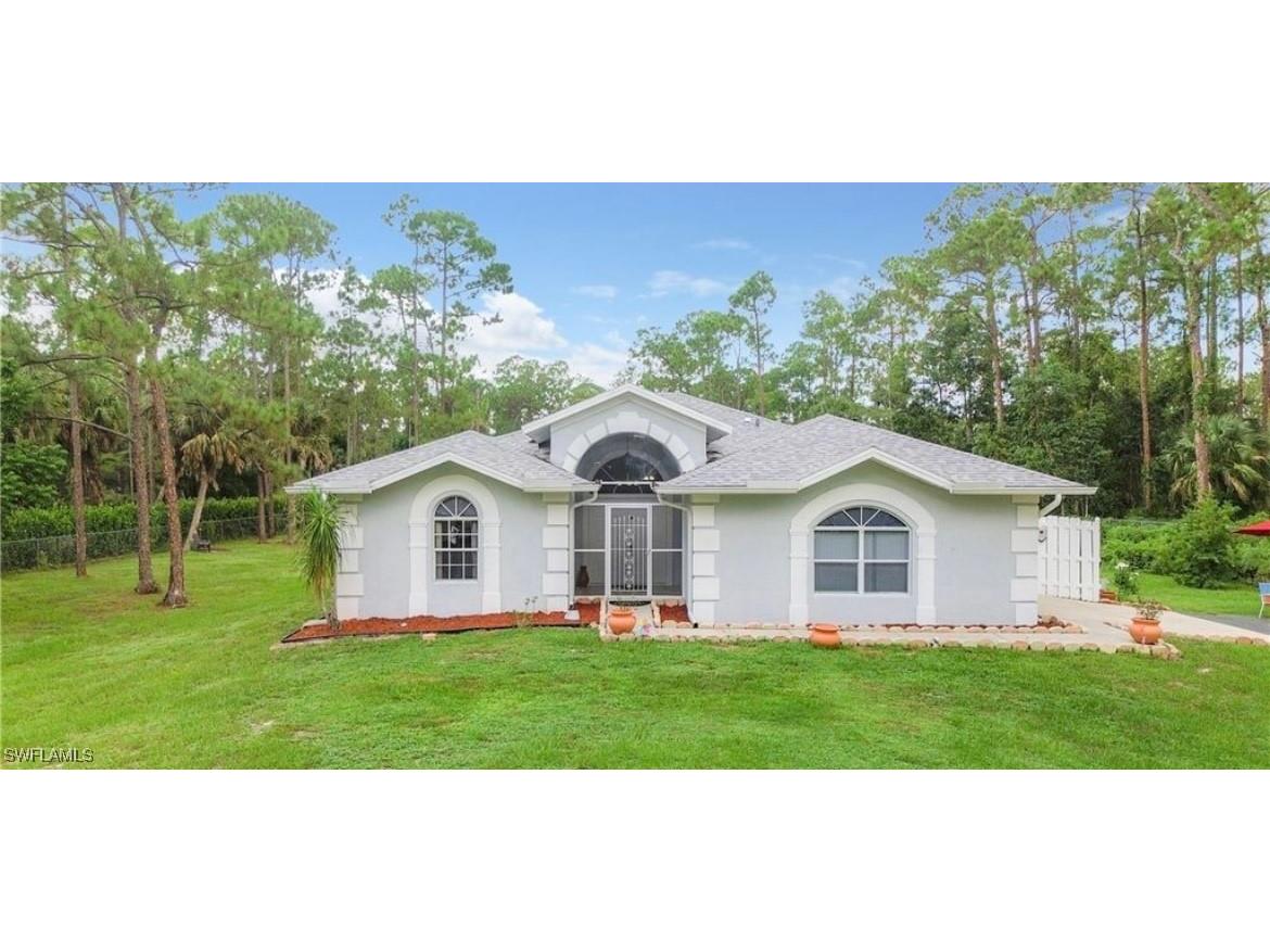 121 29th Street SW Naples FL 34117 225044242 image1