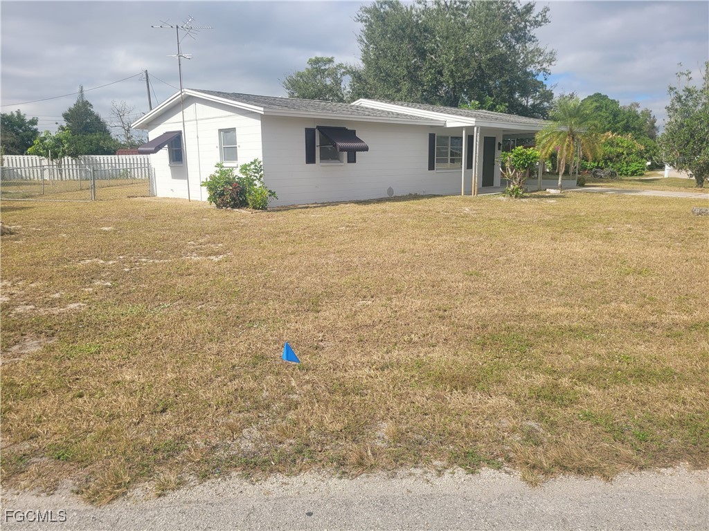 121 Andros Street Lehigh Acres FL 33936 2025013863 image3