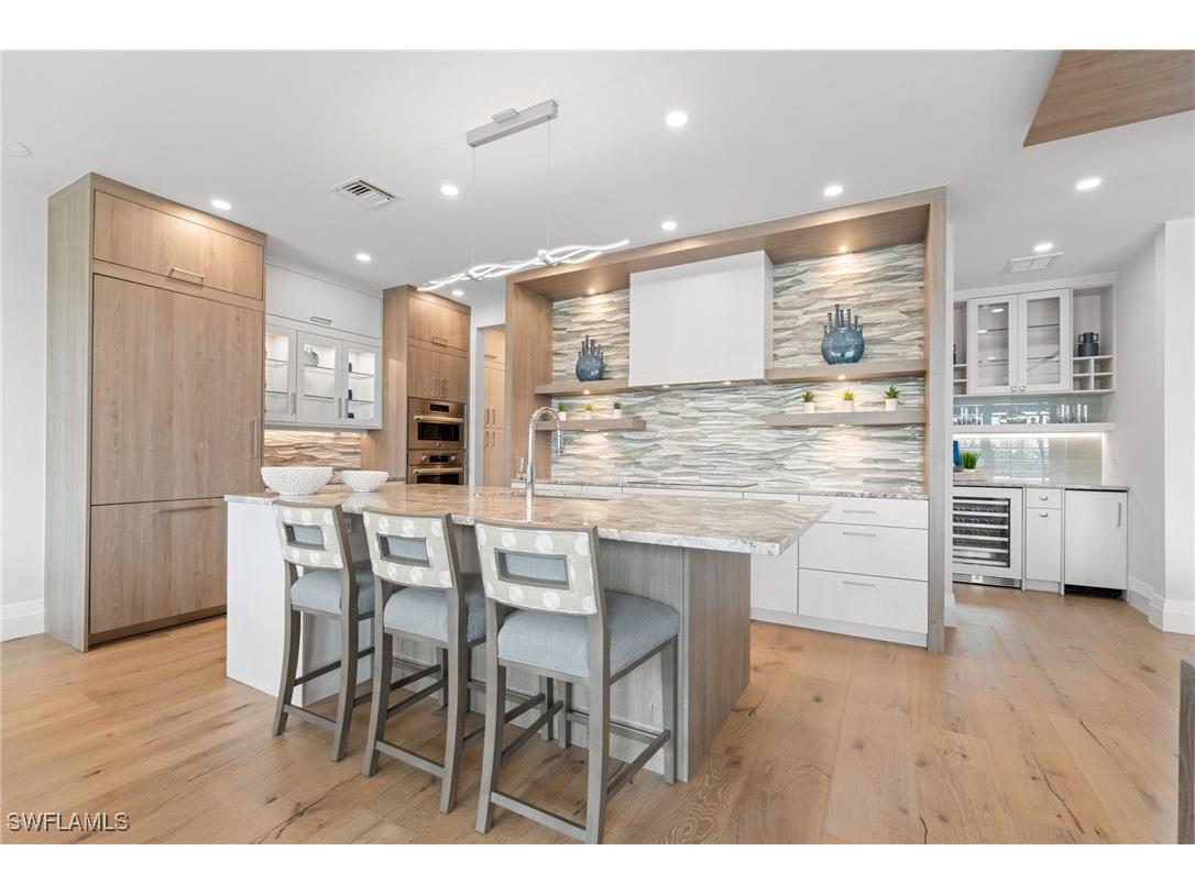 121 Barefoot Circle #16 Bonita Springs FL 34134 225082453 image2