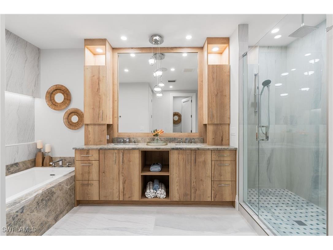 121 Barefoot Circle #16 Bonita Springs FL 34134 225082453 image26