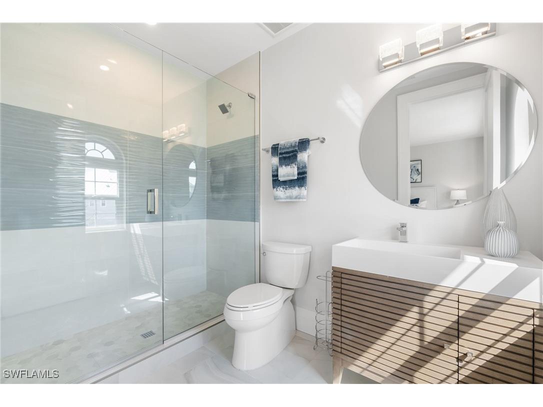 121 Barefoot Circle #16 Bonita Springs FL 34134 225082453 image31