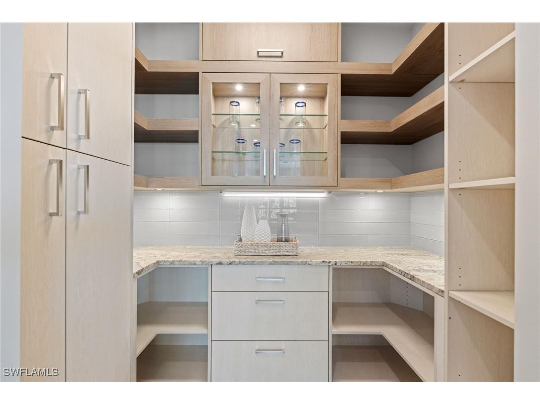 121 Barefoot Circle #16 Bonita Springs FL 34134 225082453 image5