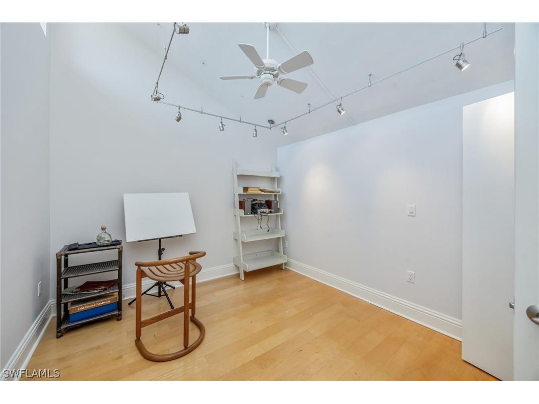 121 Bears Paw Trail Naples FL 34105 226006365 image21