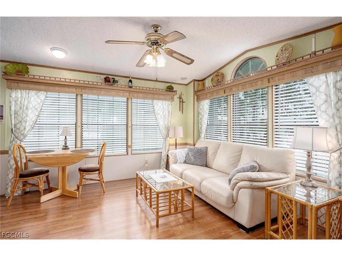 121 Caravan Circle North Fort Myers FL 33903 2026009637 image4