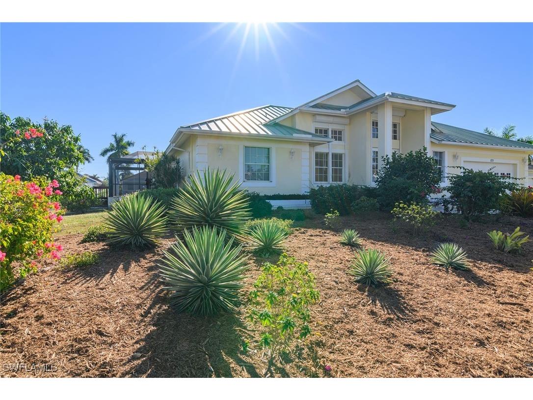 121 Channel Court Marco Island FL 34145 225084902 image2