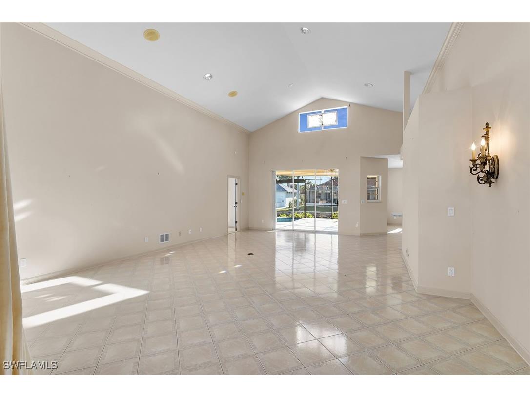 121 Channel Court Marco Island FL 34145 225084902 image3