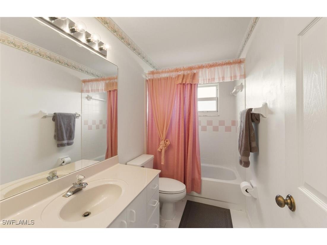 121 Estelle Drive Naples FL 34112 225067724 image22