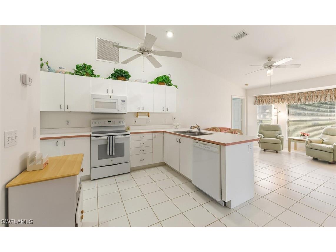 121 Estelle Drive Naples FL 34112 225067724 image8