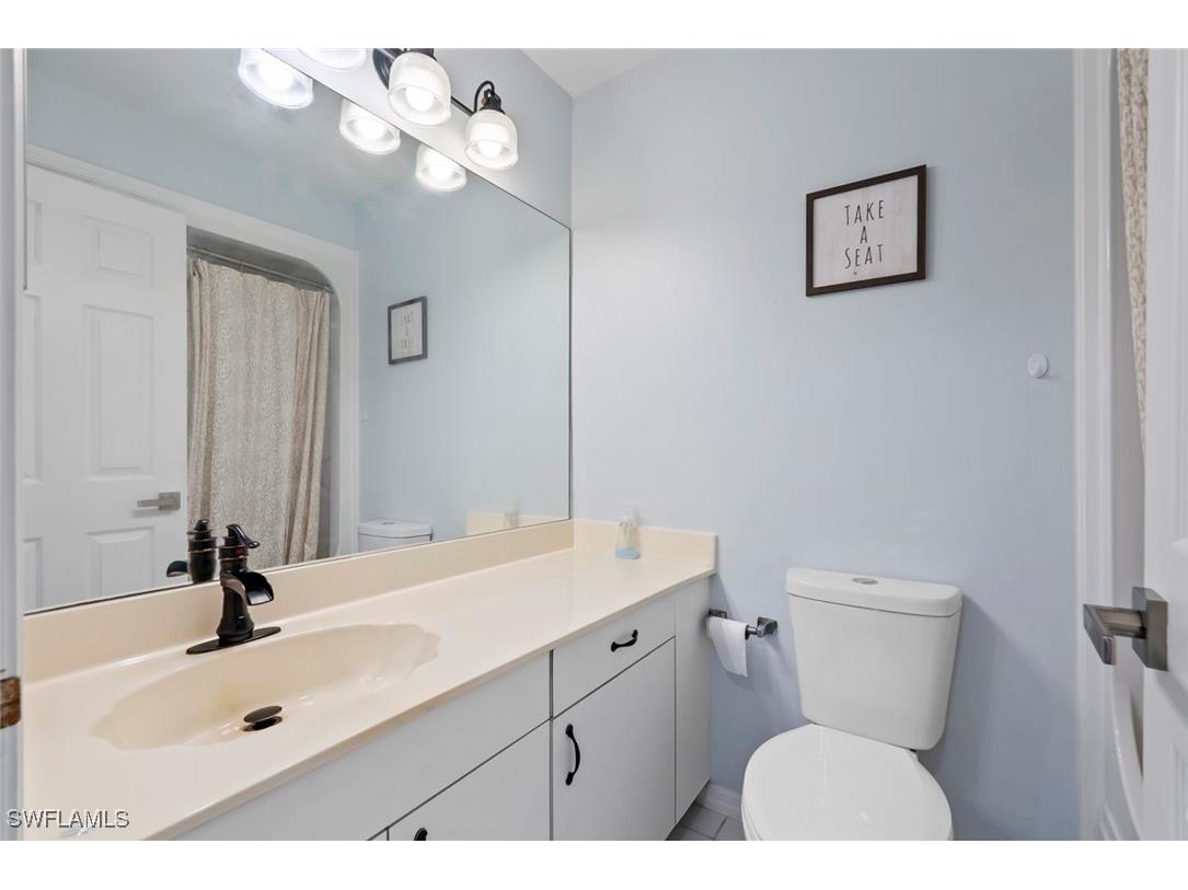 121 Gabriel Circle #1-108 Naples FL 34104 225082171 image26