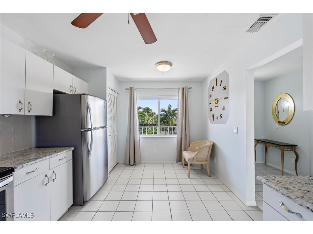 121 Gabriel Circle #1-108 Naples FL 34104 225082171 image9
