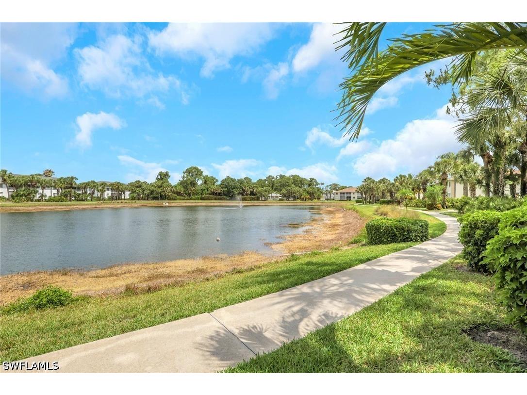 121 Gabriel Circle #1 Naples FL 34104 226008190 image15