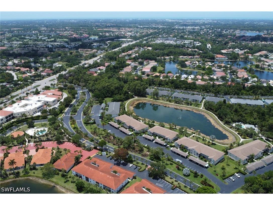 121 Gabriel Circle #1 Naples FL 34104 226008190 image21